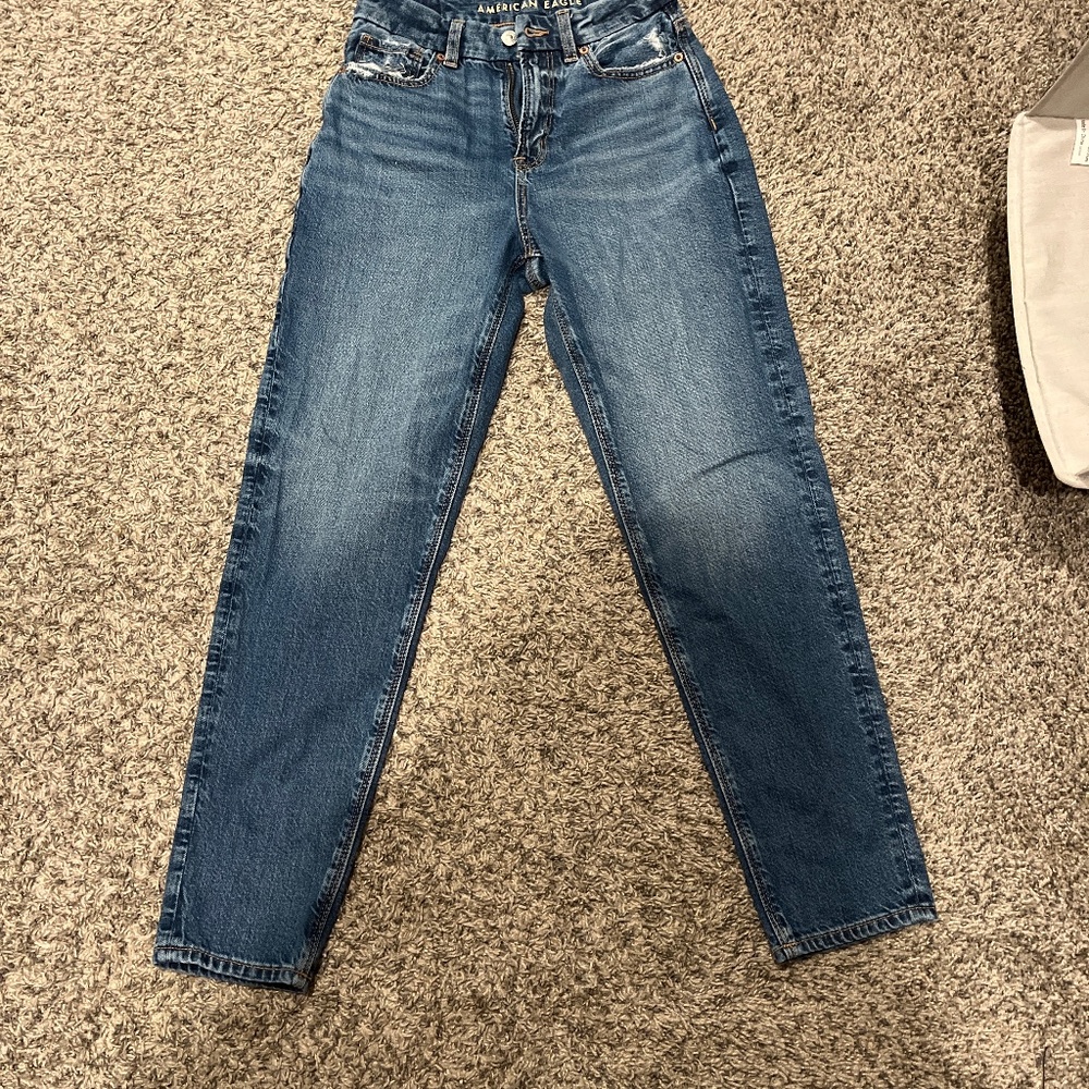 Never worn American Eagle jeans